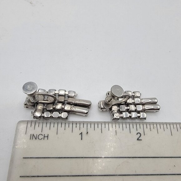 Vintage Long Dangling‎ Rhinestone Earrings Screw Back - Picture 4 of 4